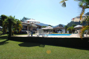  Pousada Vale Do Ermitão  Итатиая